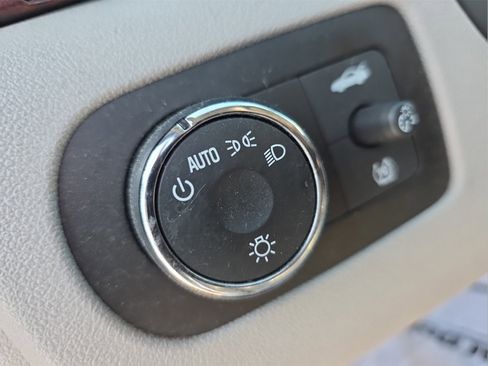 Used 2009 Chevrolet Impala LS image 18