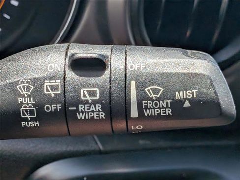 Used 2022 Jeep Wrangler Unlimited Sport AWD/4WD image 17