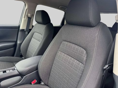 Certified 2026 Honda HR-V LX image 16
