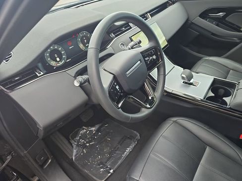 Certified 2025 Land Rover Range Rover Evoque S AWD/4WD image 19