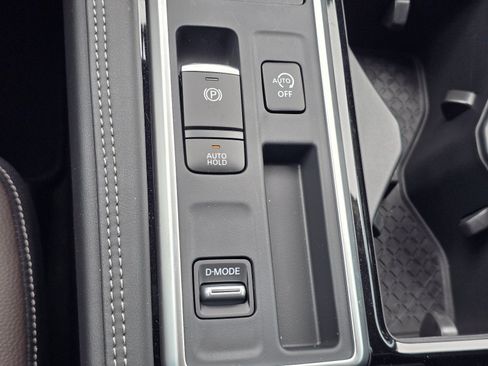 New 2026 Nissan Pathfinder Platinum w/ Cargo Package FWD image 21