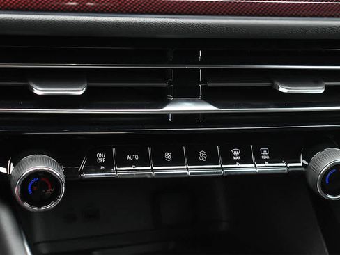 New 2026 Chevrolet Traverse RS AWD/4WD image 22