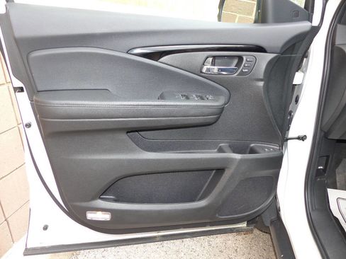 Used 2021 Honda Passport Touring image 29