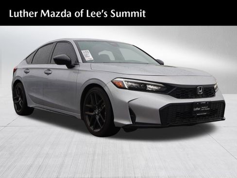 Used 2025 Honda Civic Sport image 1