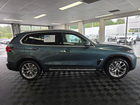 Used 2026 BMW X5 xDrive40i AWD/4WD image 2