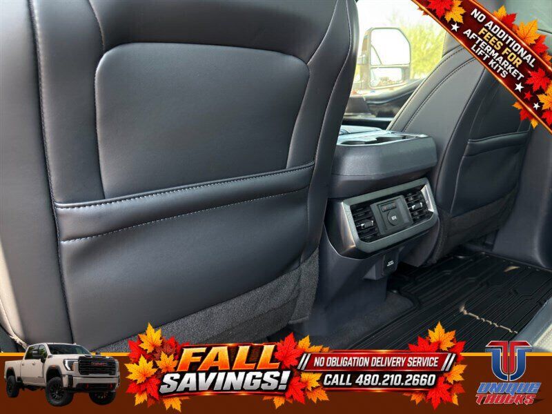 Used 2026 Ford F350 Platinum w/ Tremor Off-Road Package AWD/4WD image 24