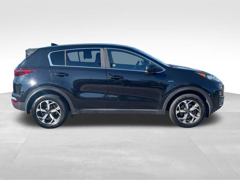 Used 2020 Kia Sportage LX AWD/4WD image 9
