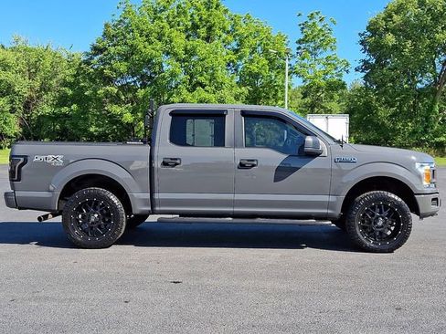 Used 2018 Ford F150 XL w/ Equipment Group 101A Mid AWD/4WD image 10