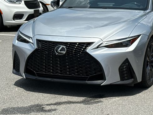 Used 2021 Lexus IS 350 F Sport RWD image 9
