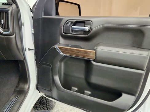 Used 2022 Chevrolet Silverado 1500 RST w/ Safety Package AWD/4WD image 26