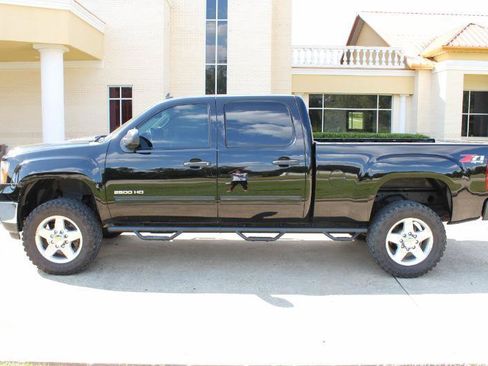 Used 2014 GMC Sierra 2500 SLE w/ SLE Preferred Package AWD/4WD image 10