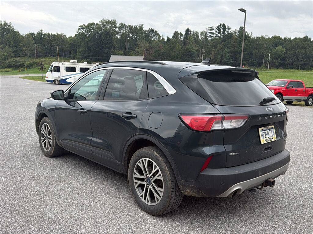Certified 2022 Ford Escape SEL w/ Class II Trailer Tow Package AWD/4WD image 7