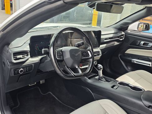 Used 2024 Ford Mustang Premium RWD image 15