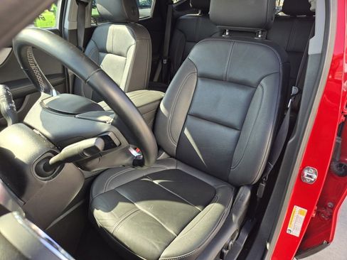 Used 2024 Chevrolet Blazer LT image 8