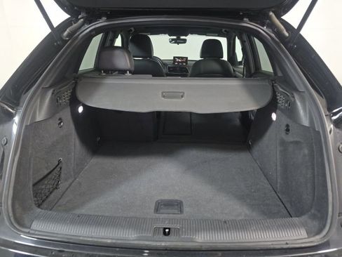 Used 2018 Audi Q3 2.0T Premium image 13