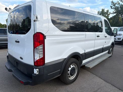 Used 2018 Ford Transit 150 XL RWD image 5