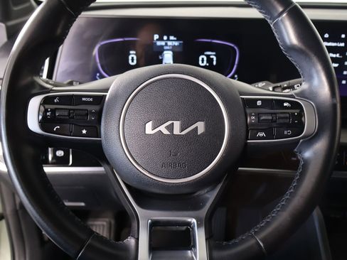 Used 2023 Kia Sportage X-Line w/ X-Line Premium Package AWD/4WD image 3