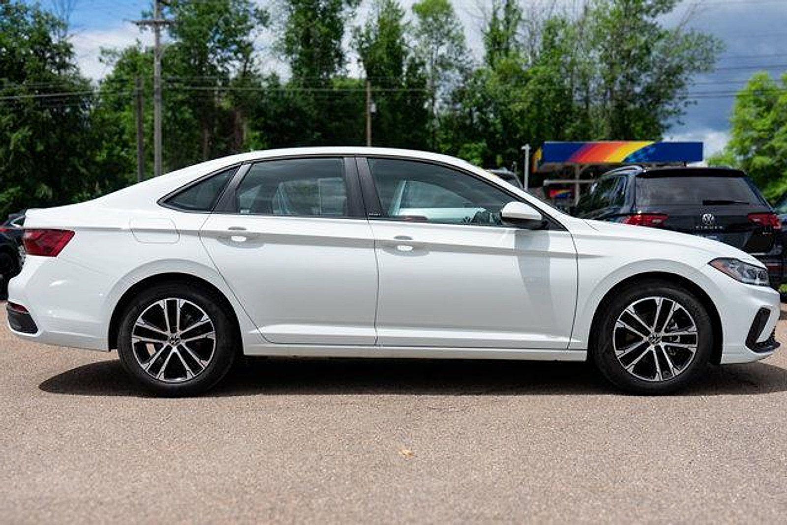 Used 2026 Volkswagen Jetta Sport FWD image 6