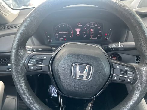 Used 2024 Honda Accord EX image 17