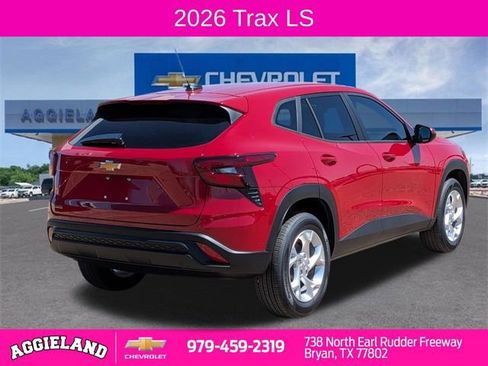 New 2026 Chevrolet Trax LS w/ LS Convenience Package FWD image 4