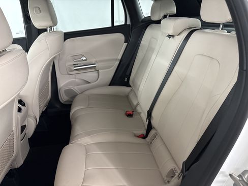 Certified 2026 Mercedes-Benz GLA 250 image 26