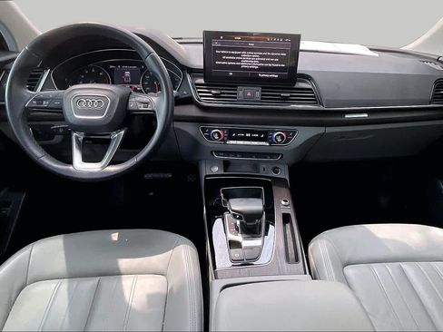 Used 2023 Audi Q5 2.0T Premium w/ Convenience Package AWD/4WD image 16