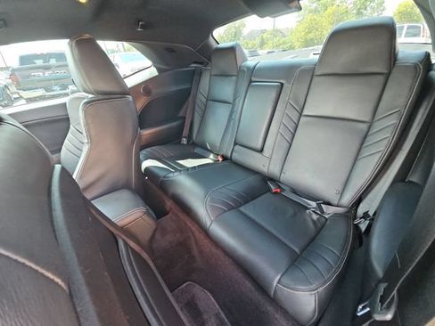 Used 2016 Dodge Challenger SRT Hellcat RWD image 27