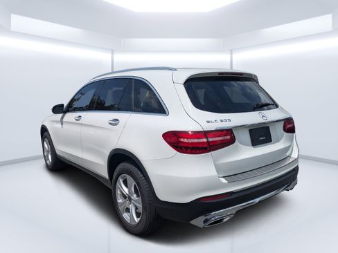 Used 2018 Mercedes-Benz GLC 300 image 5