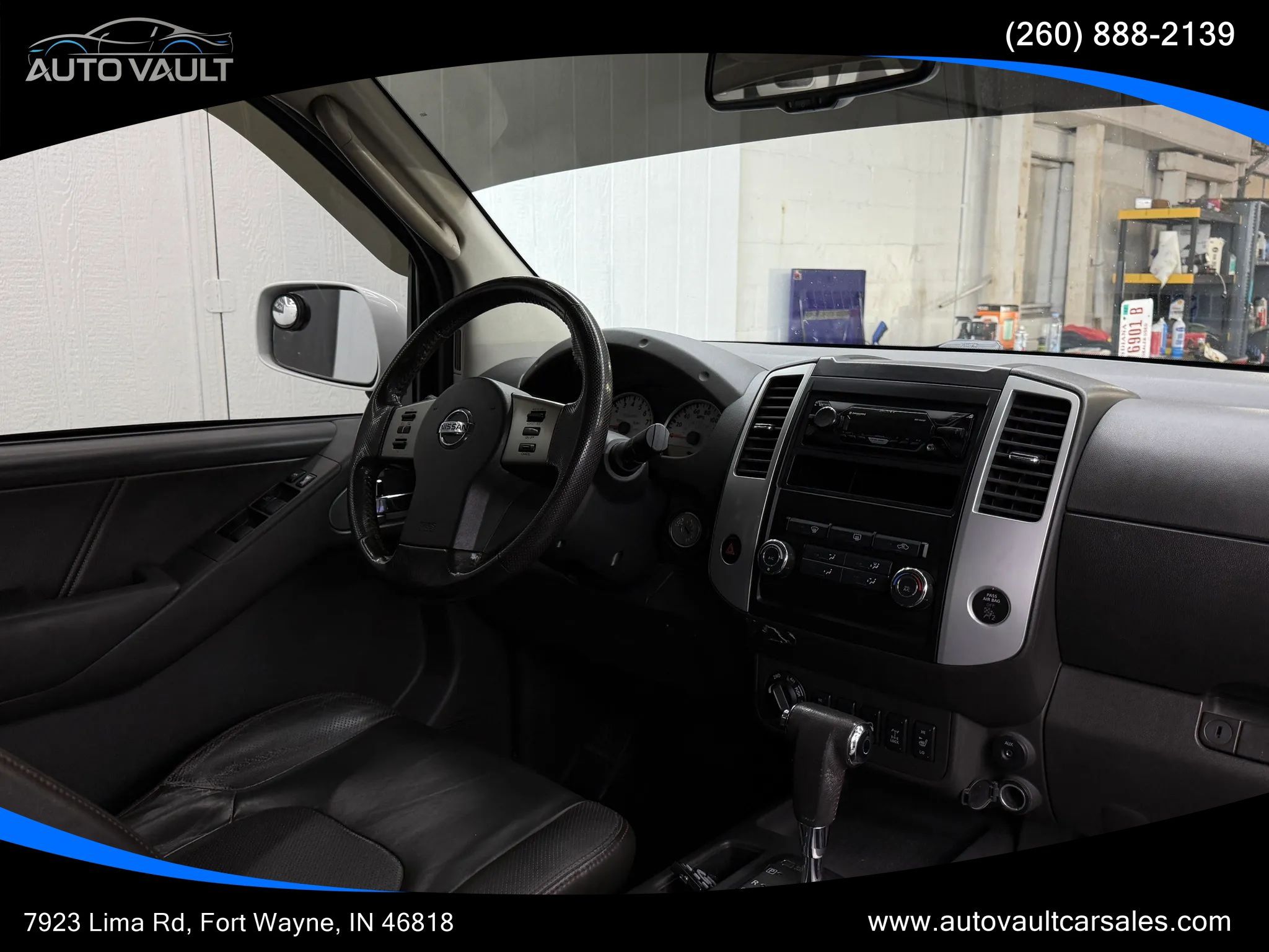 Used 2011 Nissan Frontier PRO-4X w/ Pro-4x Luxury Pkg AWD/4WD image 10