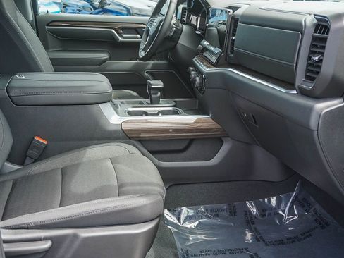 New 2026 Chevrolet Silverado 1500 LT AWD/4WD image 12