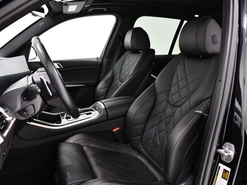 Used 2024 BMW X5 xDrive40i image 19