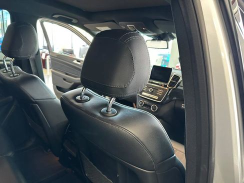 Used 2017 Mercedes-Benz GLS 450 GLS 450 4MATIC SUV image 32