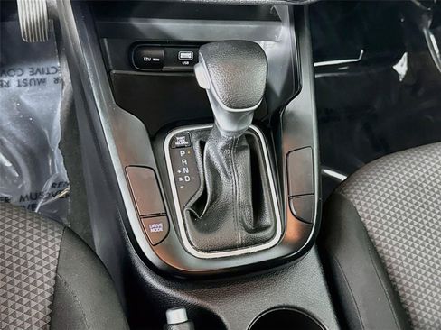 Used 2024 Kia Soul LX w/ Option Group 015 FWD image 18