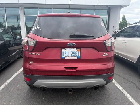 Used 2017 Ford Escape SE AWD/4WD image 5
