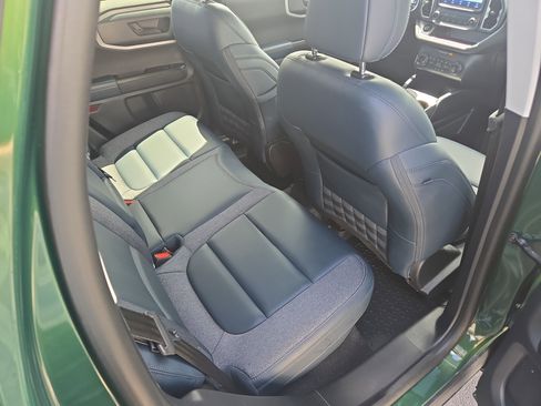 Used 2024 Ford Bronco Sport Outer Banks image 14