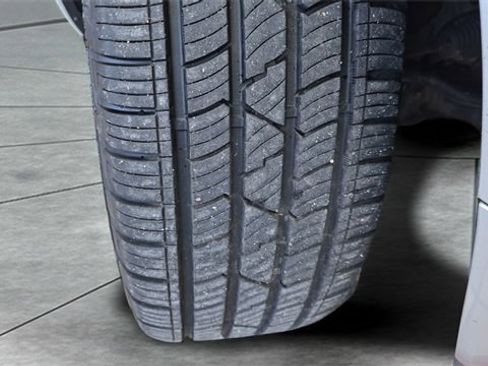 Used 2017 Buick Enclave Premium w/ Experience Buick Package image 32