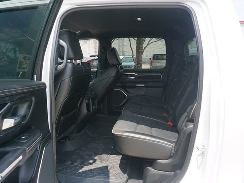 Used 2024 RAM 1500 Laramie AWD/4WD image 14