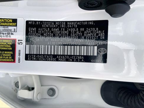 Used 2019 Toyota Camry LE image 33