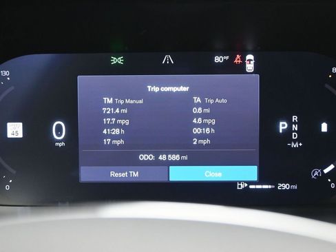 Used 2023 Volvo XC90 B5 Plus AWD/4WD image 12