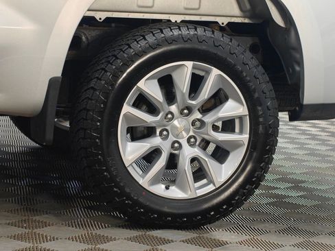 Used 2022 Chevrolet Silverado 1500 Custom image 49