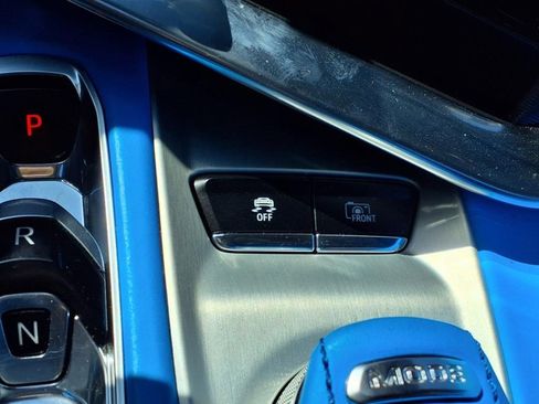 Used 2024 Chevrolet Corvette Stingray Premium Conv w/ 3LT image 18