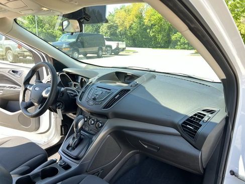 Used 2016 Ford Escape S FWD image 29