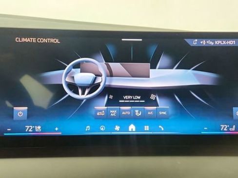 Used 2025 BMW X3 xDrive30i AWD/4WD image 46