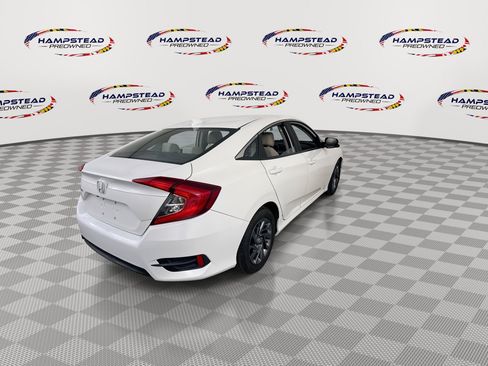 Used 2017 Honda Civic EX image 8