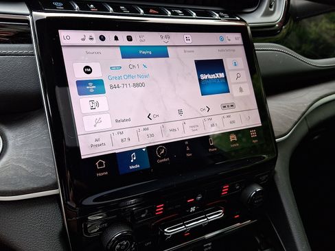 Certified 2023 Jeep Grand Cherokee 4WD 4xe image 18