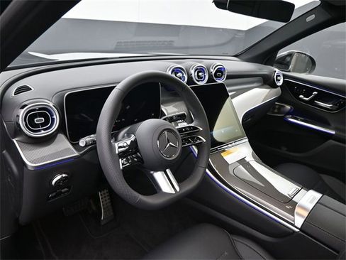 New 2026 Mercedes-Benz GLC 300 image 33