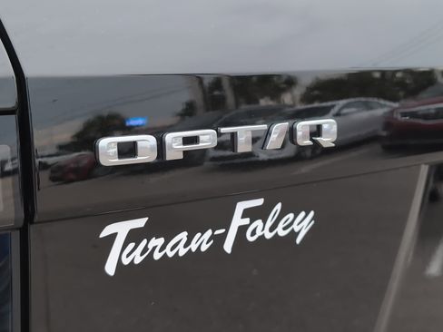 New 2025 Cadillac Optiq Sport 1 w/ LPO, Floor Liner Package image 33