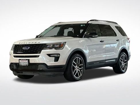 Used 2018 Ford Explorer Sport w/ Equipment Group 401A image 9