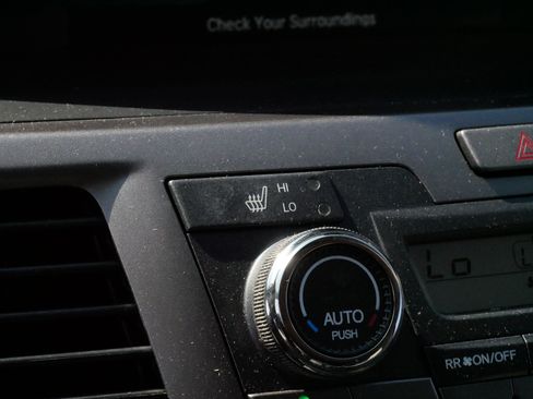 Used 2015 Honda Odyssey EX-L image 29