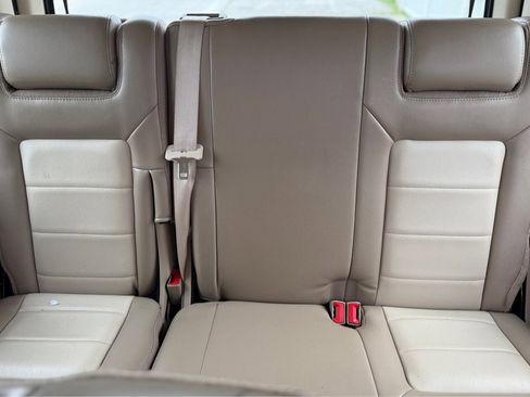 Used 2005 Ford Expedition Eddie Bauer RWD image 17